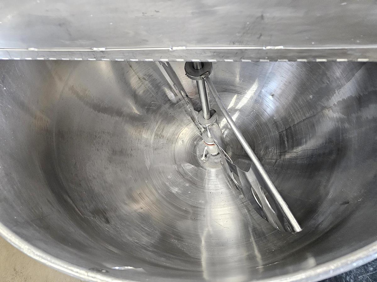 Used TCL Auction - Maple Leaf Foods - Ontario - Lot 31 - Kettle