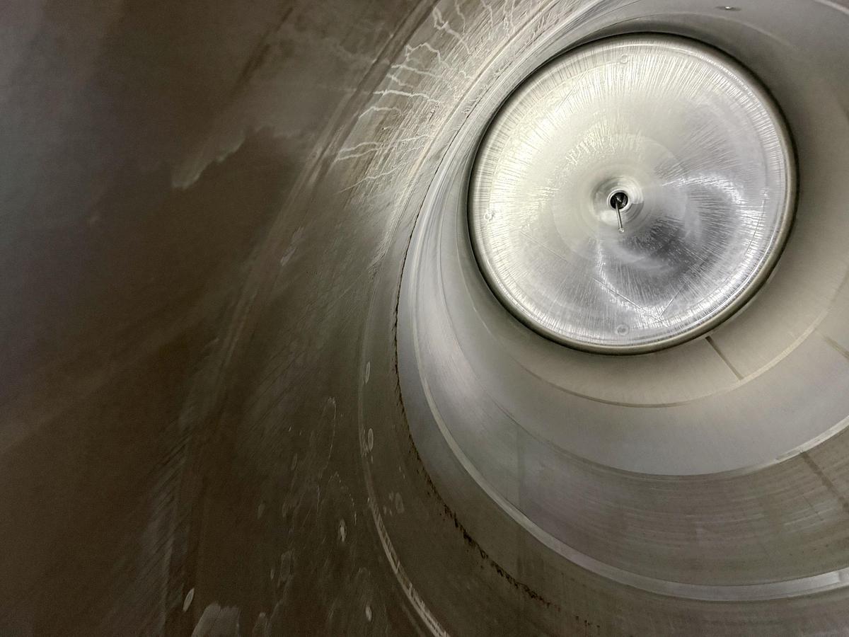 Used Used 18,492 Gallon Jacketed Tank (Reactor), 304 Stainless Steel