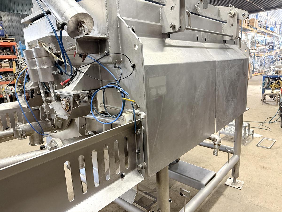 Used Used MepaBlender, 15 Cubic Feet