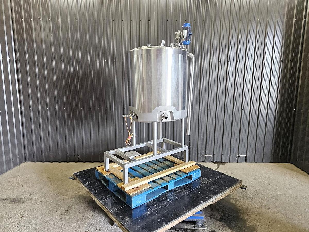 Used Used 125 Gallon Tank, Stainless Steel