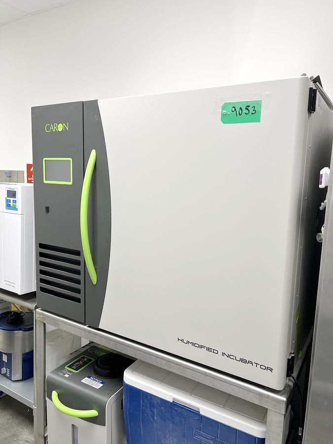 Used Used Caron Humidified Incubator & Condensate Recirculator 