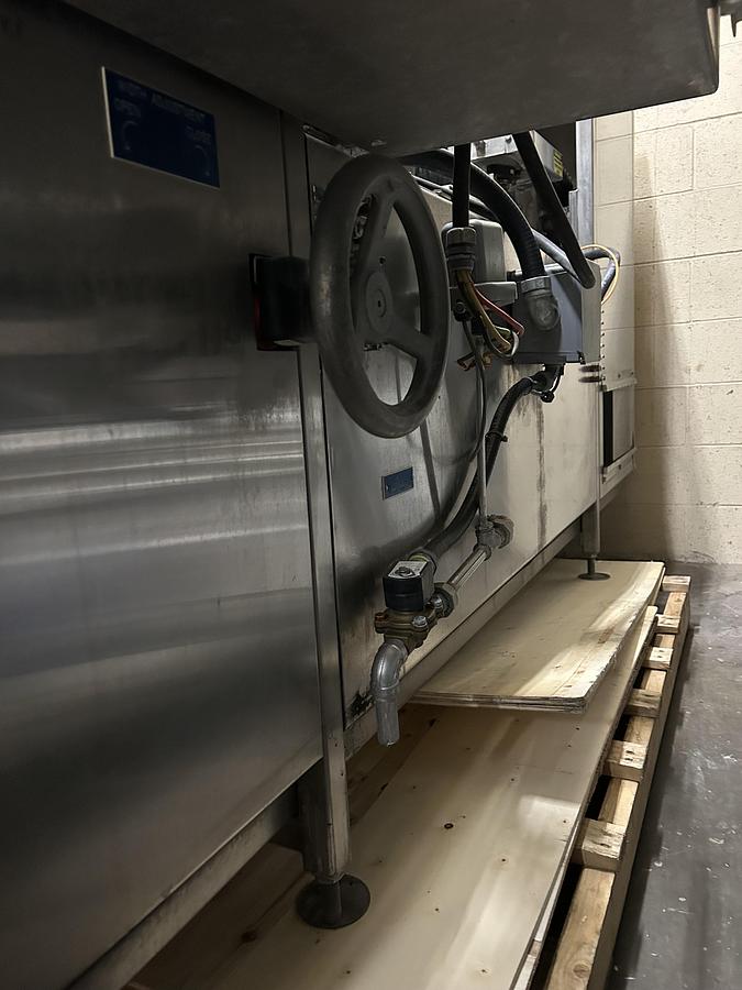 Used Used Scott Ribbon/Paddle Blender, 100 Cubic Feet, With Infeed & Outfeed Drag Conveyors