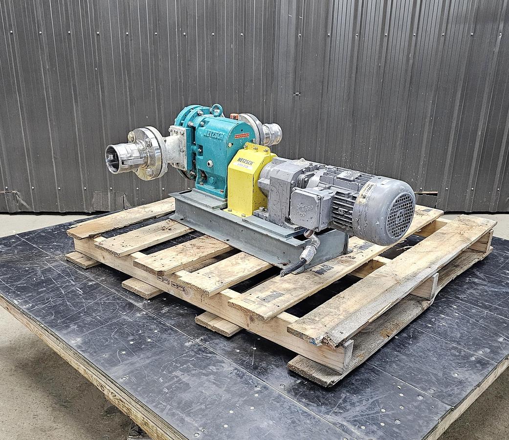 Used TCL Saint-Pie, Quebec - lot 35 - netzsche lobe pump