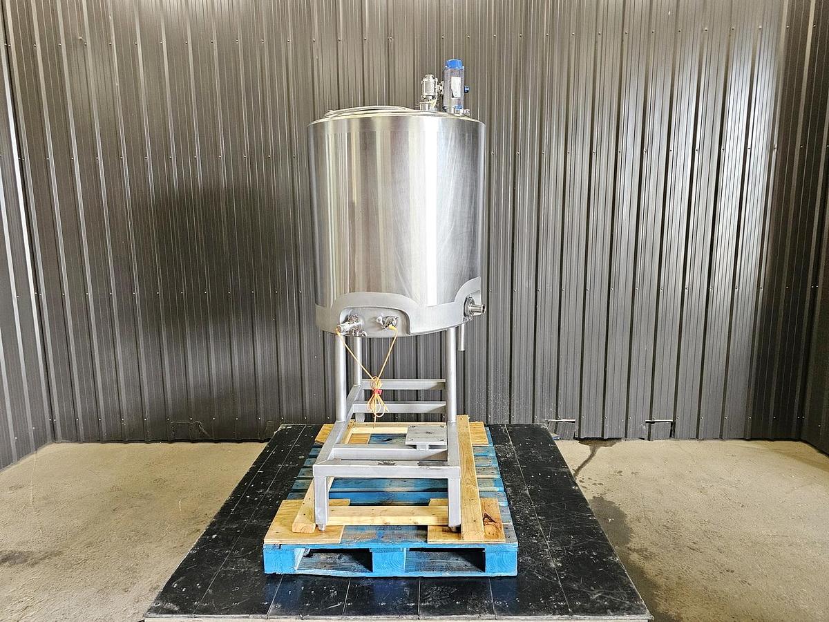 Used Used 125 Gallon Tank, Stainless Steel