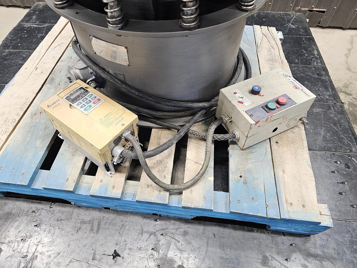 Used Used Sweco 36'' Screen