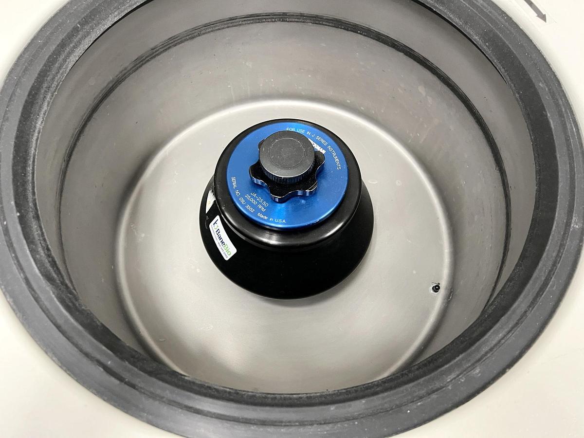 Used Used Beckman Coulter Centrifuge, Model Avanti J-E                