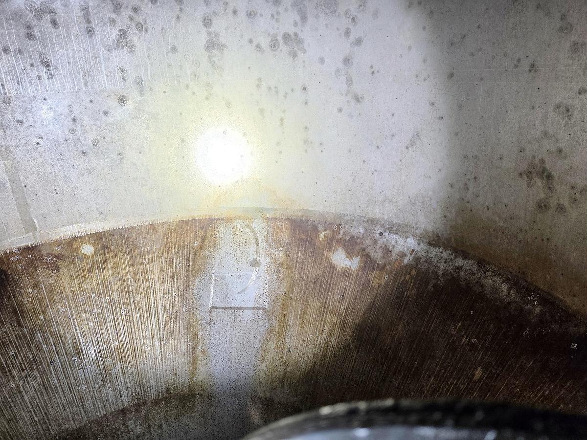 Used Used 4500 Gallon Jacketed Tank, 304 Stainless Steel