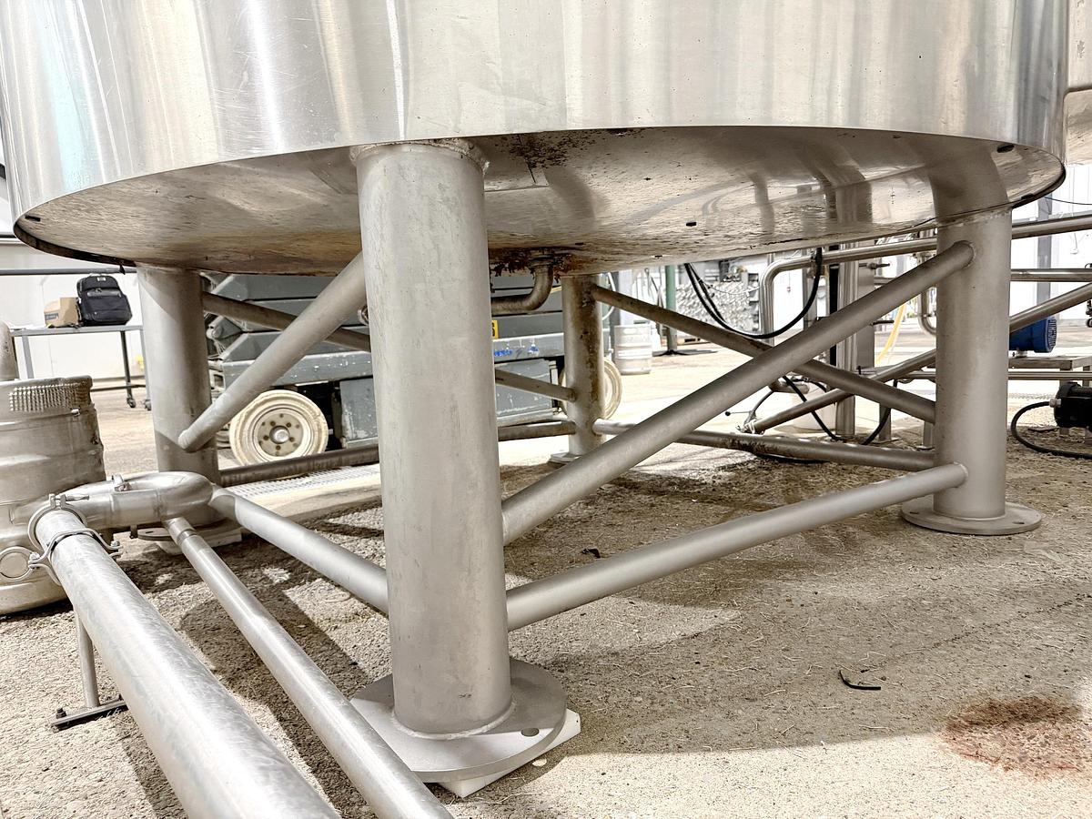 Used Used 3600 Gallon Jacketed Tank (Reactor), 304 Stainless Steel