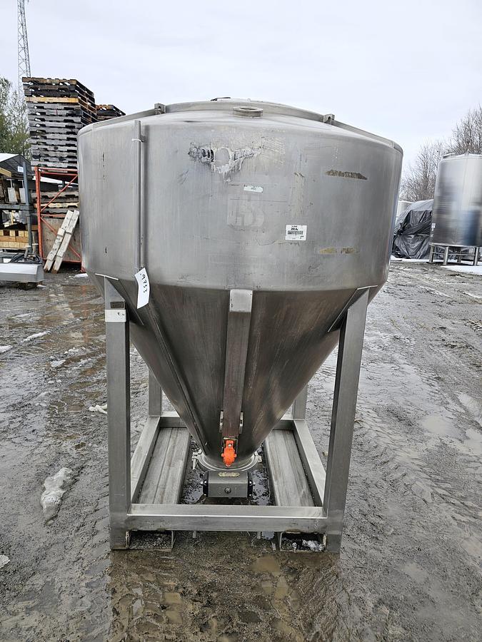 Used Used 440 Gallon Tank (Tote), Stainless Steel