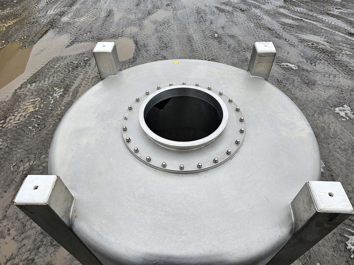 Used Aaron Elgin IL Auction - Lot 48 SS tote 2 of 4