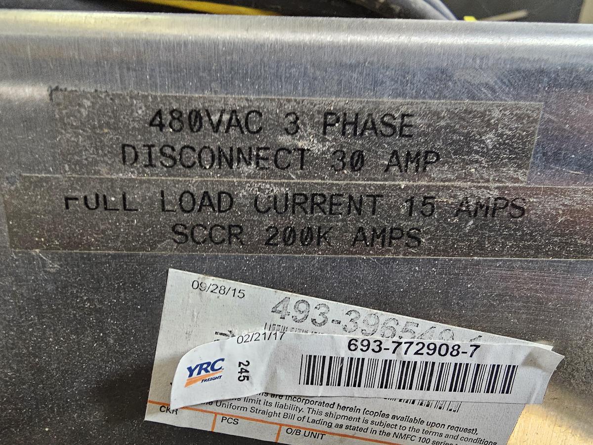 Used Amplio Auction - Lot 333 Sine pump with floor scale