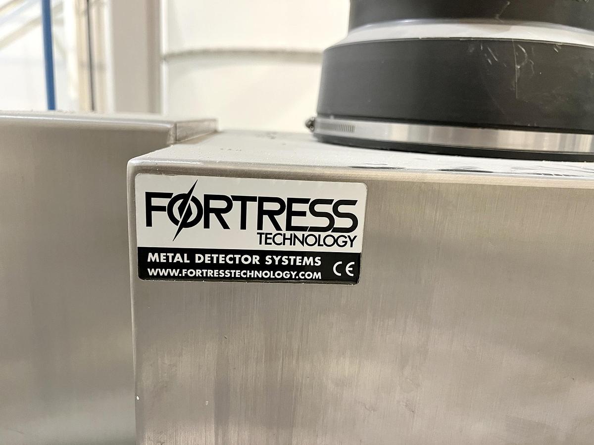 Used Used Fortress Stealth Pipe Gravity Metal Detector