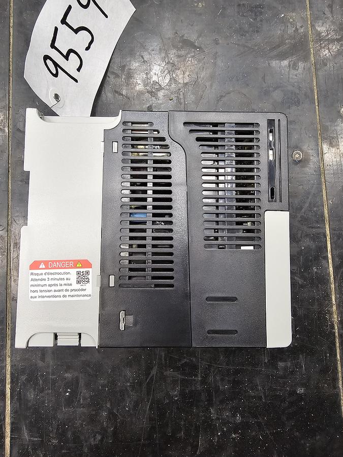 Used Used Allen-Bradley Variable Frequency Drive, Model 25B-E1P7N104, 1 HP, 460-600V