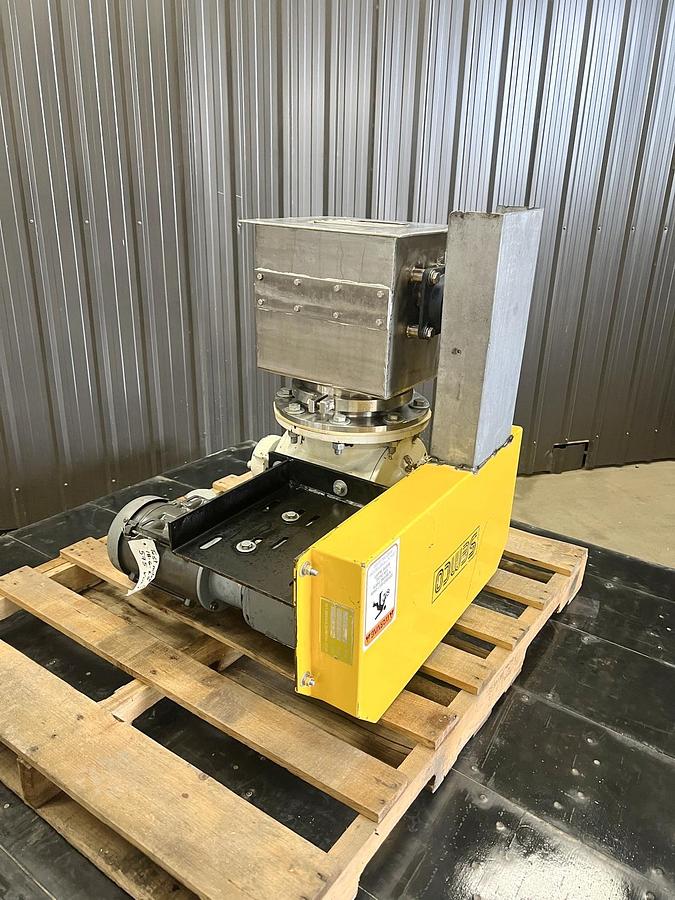 Used Used Rotary Air Lock Valve, 8" X 8", with Lump Breaker