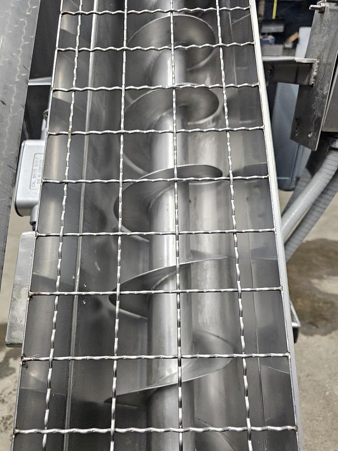 Used Used Rietz Screw Conveyor, 8.5” diameter x 132” long, 304 Stainless Steel