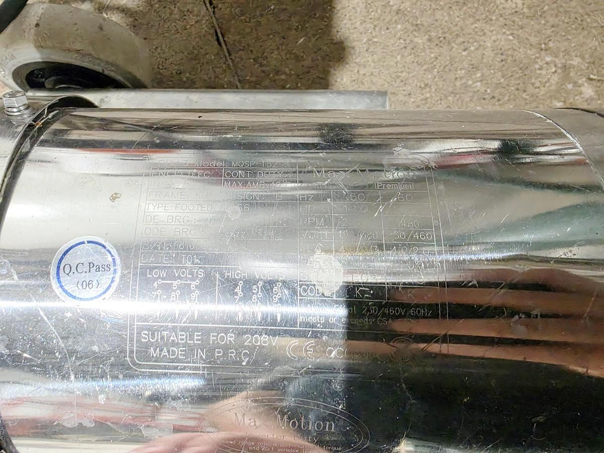 Used Used 4500 Gallon Jacketed Tank, 304 Stainless Steel