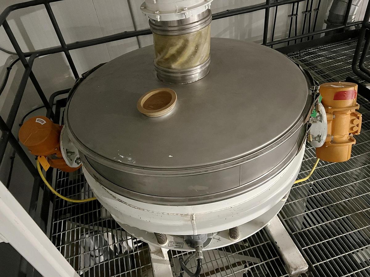 Used Used Sweco Vibrating Screen, 48''