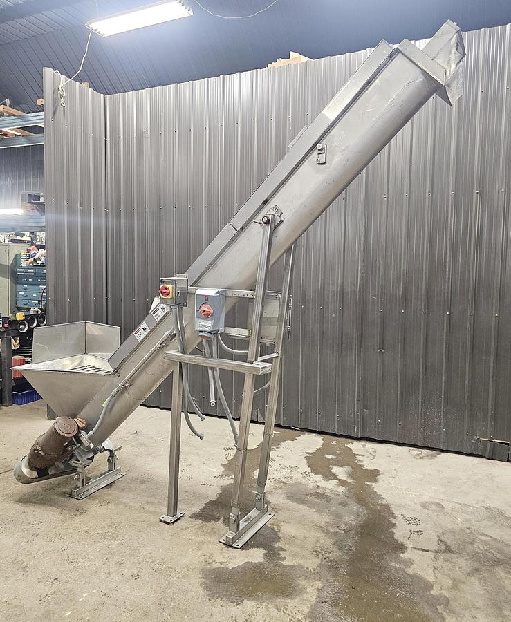 Used Used Rietz Screw Conveyor, 8.5” diameter x 132” long, 304 Stainless Steel
