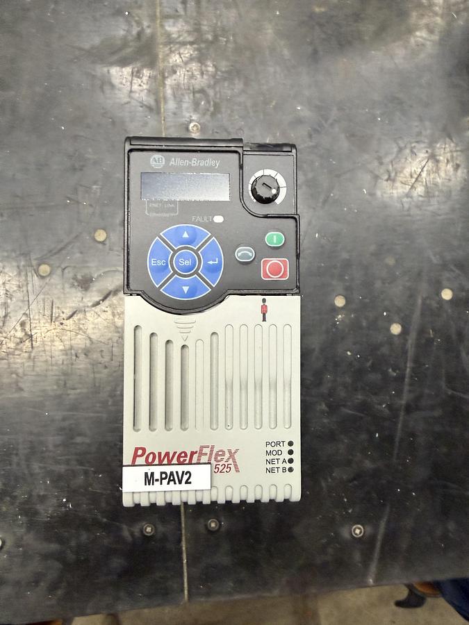 Used Used Allen-Bradley Variable Frequency Drive, Model 25B-E1P7N104, 1 HP, 460-600V