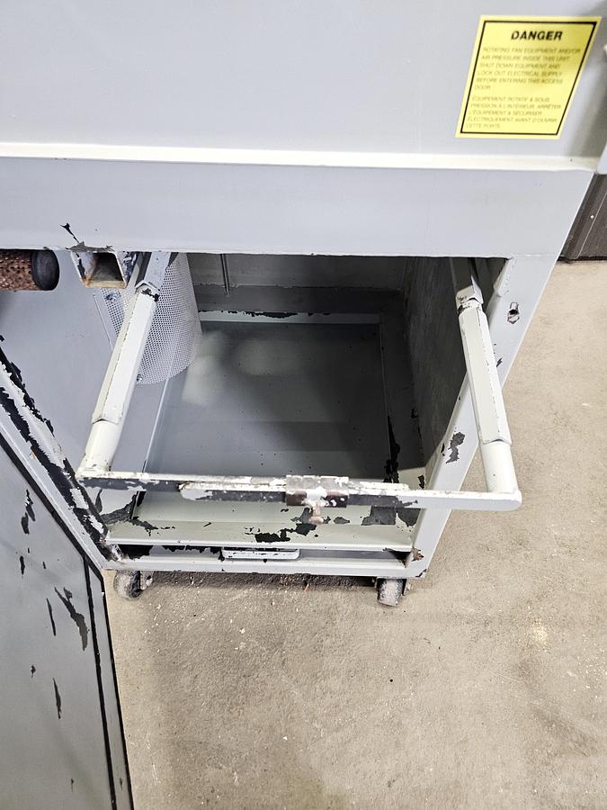 Used Used Airex Dust Collector, With 3 HP Fan