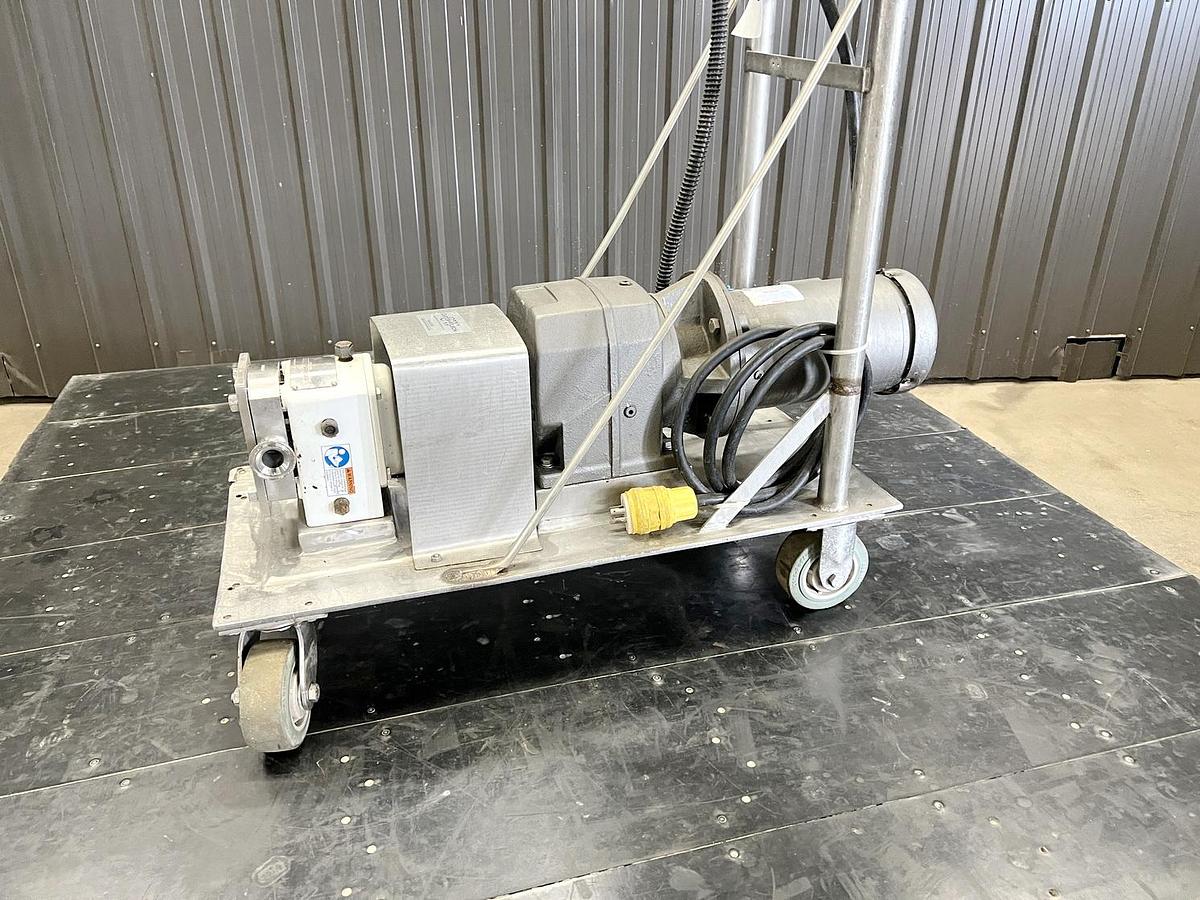 Used Used SPX Rotary Lobe Pump, Model R2, 3 HP