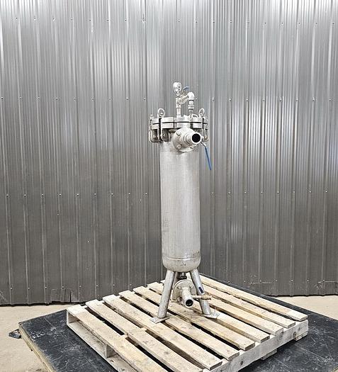 Used USED FILTER, BASKET TYPE, 2" INLET/OUTLET, STAINLESS STEEL