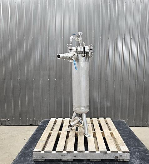 Used USED FILTER, BASKET TYPE, 2" INLET/OUTLET, STAINLESS STEEL