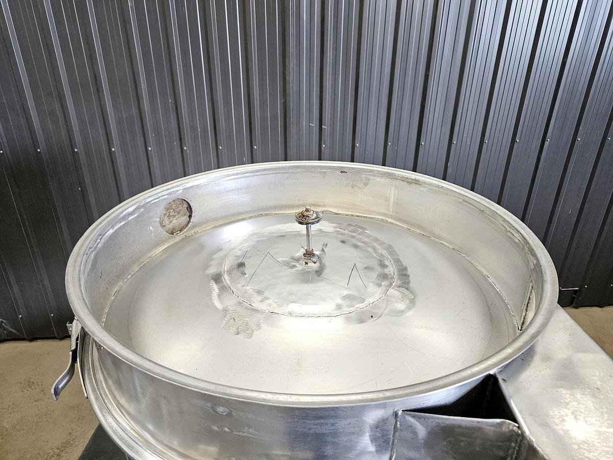 Used Used Sweco Vibrating Screen, 30''