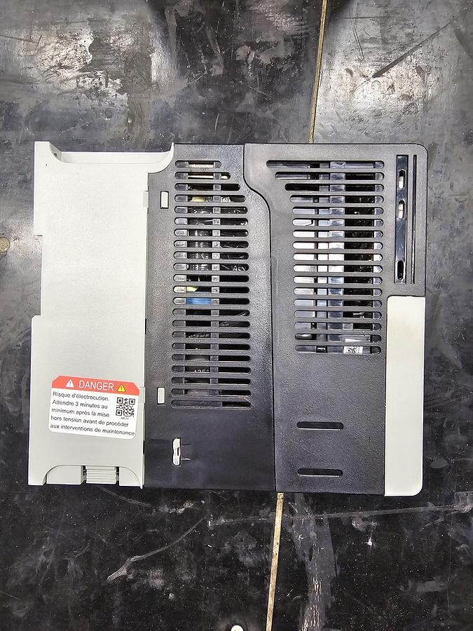 Used Used Allen-Bradley Variable Frequency Drive, 3 HP, 460-600V - Quantity Available : 34