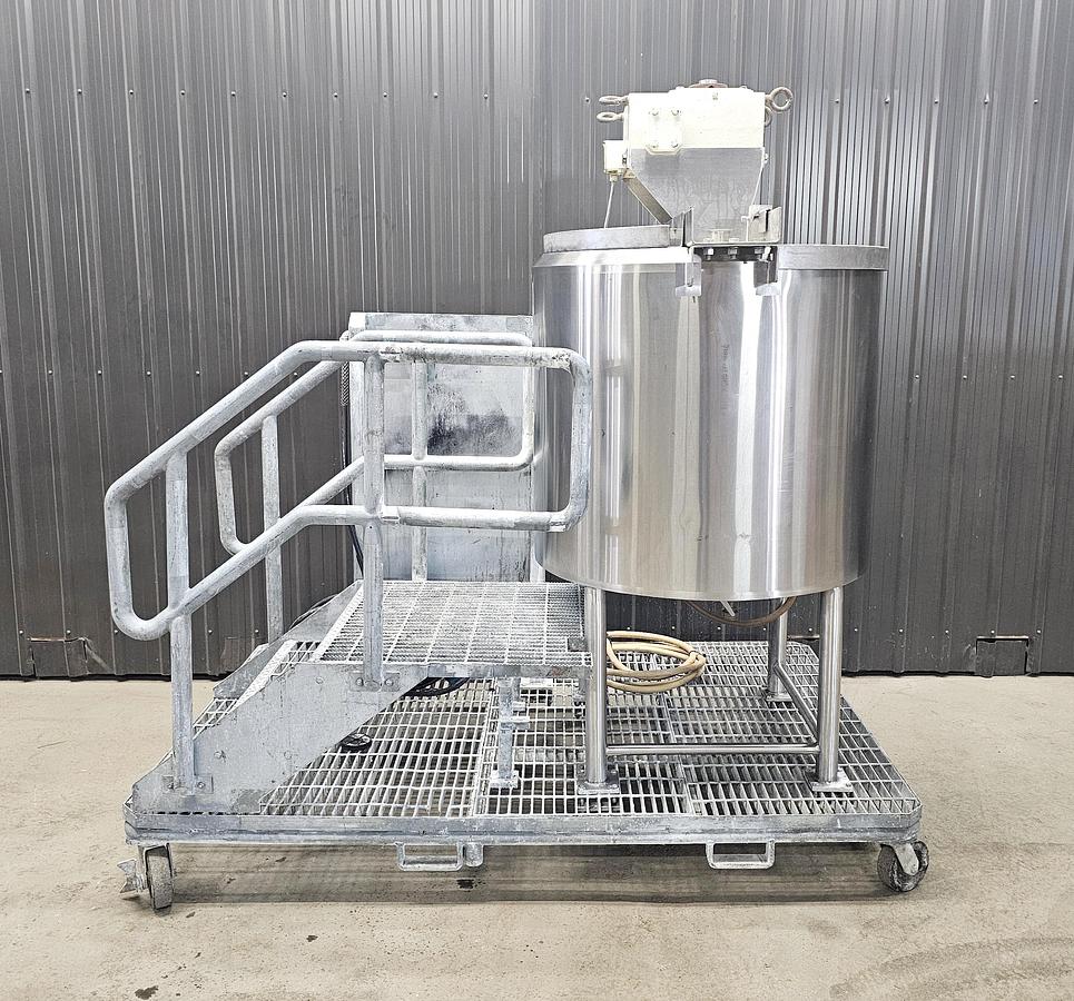 Used Amplio Auction - Lot 54 Stainless steel mixing tank
