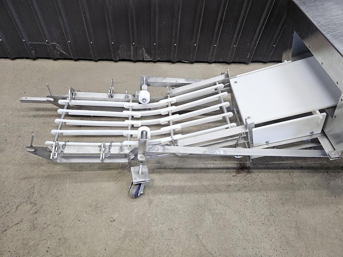 Used Used Fortress Stealth Metal Detector with Belt Conveyor & Pneumatic Rejector