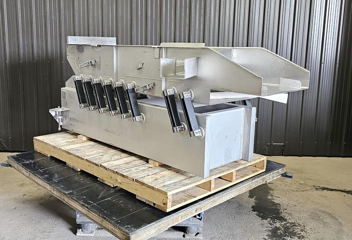 Used TCL Auction - Maple Leaf Foods - Ontario - Lot 61 - conveyor