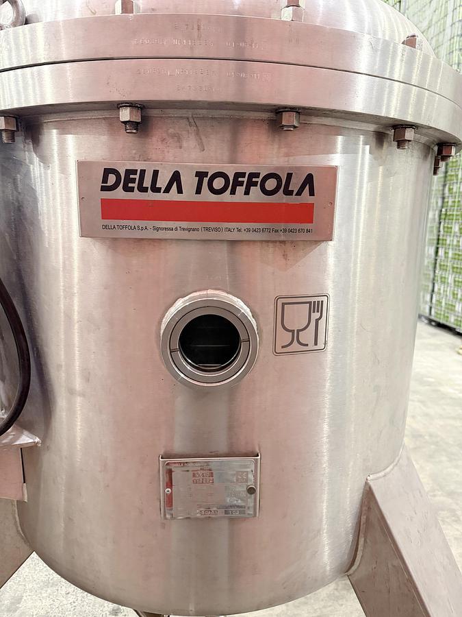 Used Used Della Toffola Diatomaceous Earth Filter