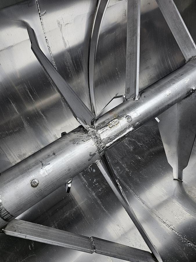 Used Used Titan Ribbon Blender, 250 Cubic Feet