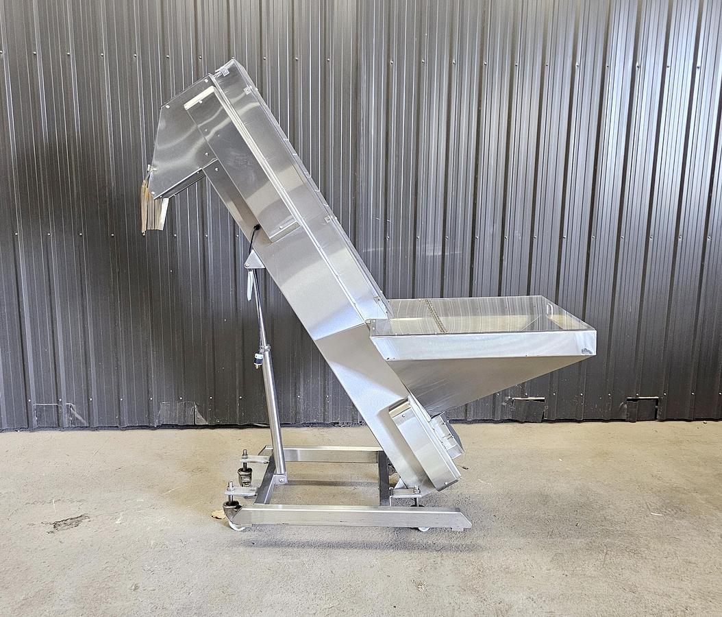 Used Heritage Global Auctions (Hagerstown MD) Lot 709 - Conveyor