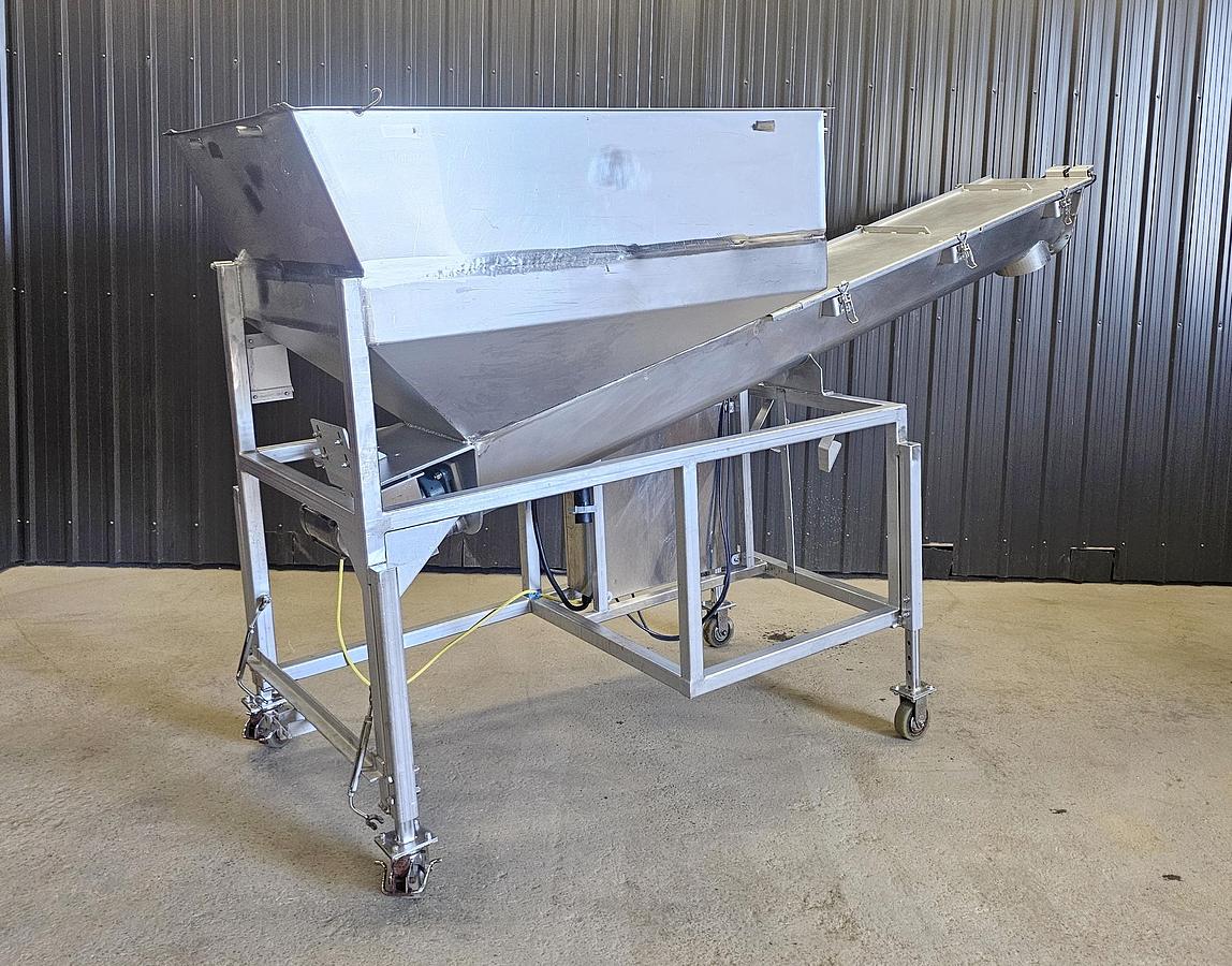 Used TCL Auction - Maple Leaf Foods - Ontario - Lot 123 - conveyor