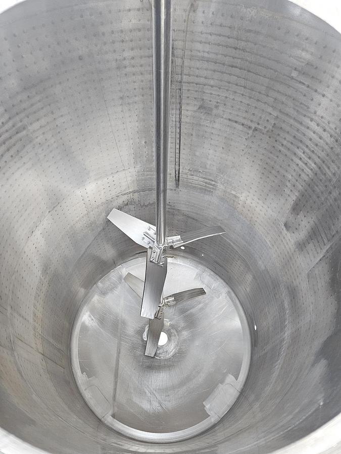 Used Used 2500 Gallon Jacketed Tank, 316 Stainless Steel, With Mixer
