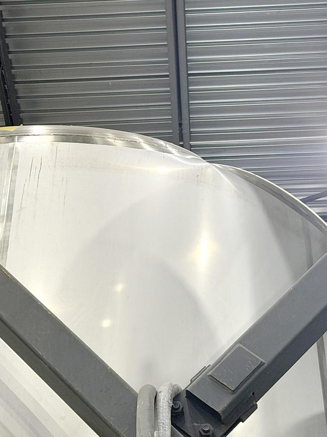 Used Used 13,208 Gallon Tank, 304 Stainless Steel