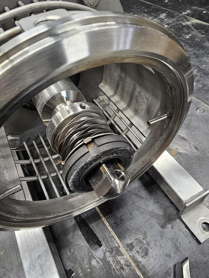 Used Used Top-Flo Centrifugal Pump, 2" X 1.5", 5 HP