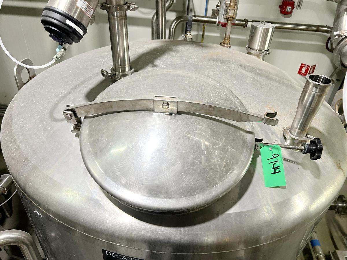 Used Used 750 Gallon Tank, 316L Stainless Steel