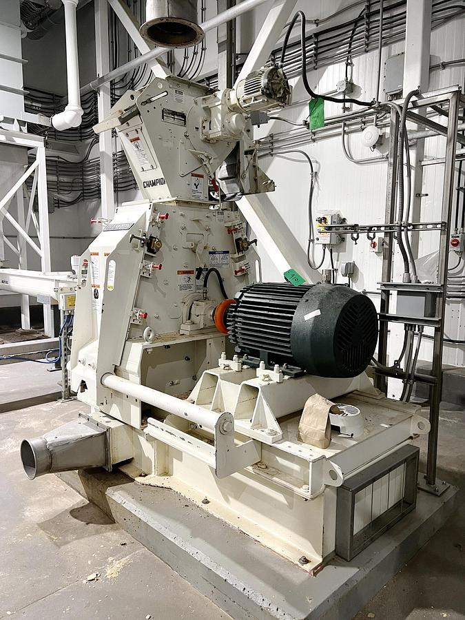 Used Used CPM Roskamp Champion 40 HP Hammermill, With Rotary Feeder