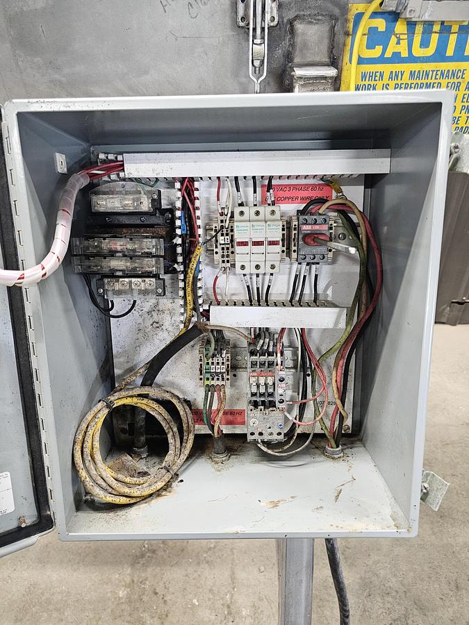 Used Aaron Elgin IL Auction - Lot 38 - Screw conveyor 1 of 2