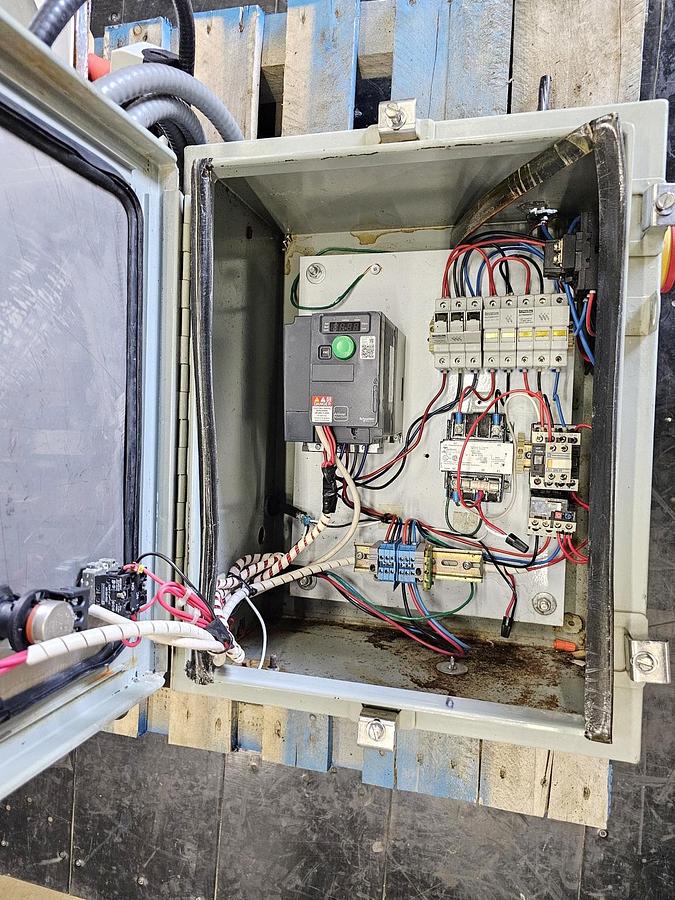 Used Used Waukesha Rotary Lobe Pump, Model 18, 1.5 HP