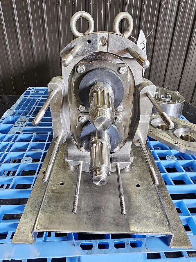 Used Used SPX Rotary Lobe Pump, Model 130-U1, 10 HP