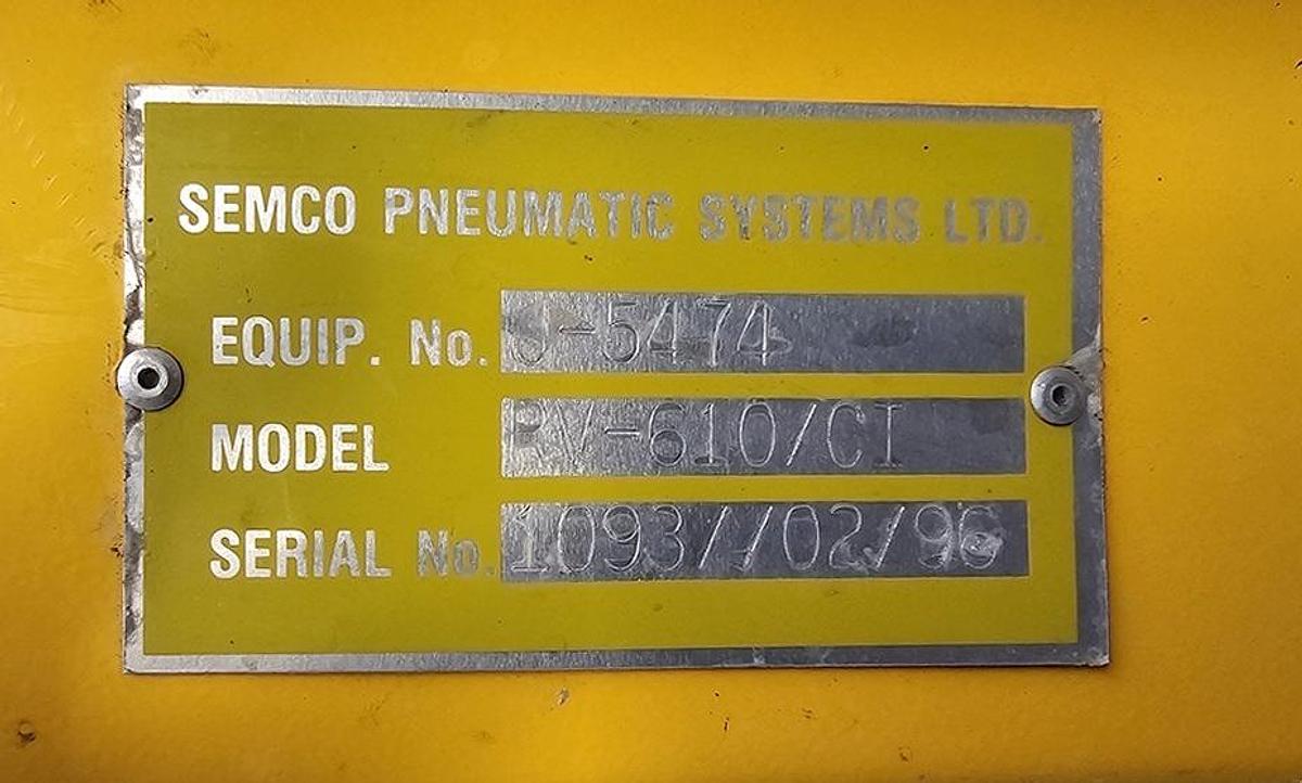 Used Hopper with screw valve