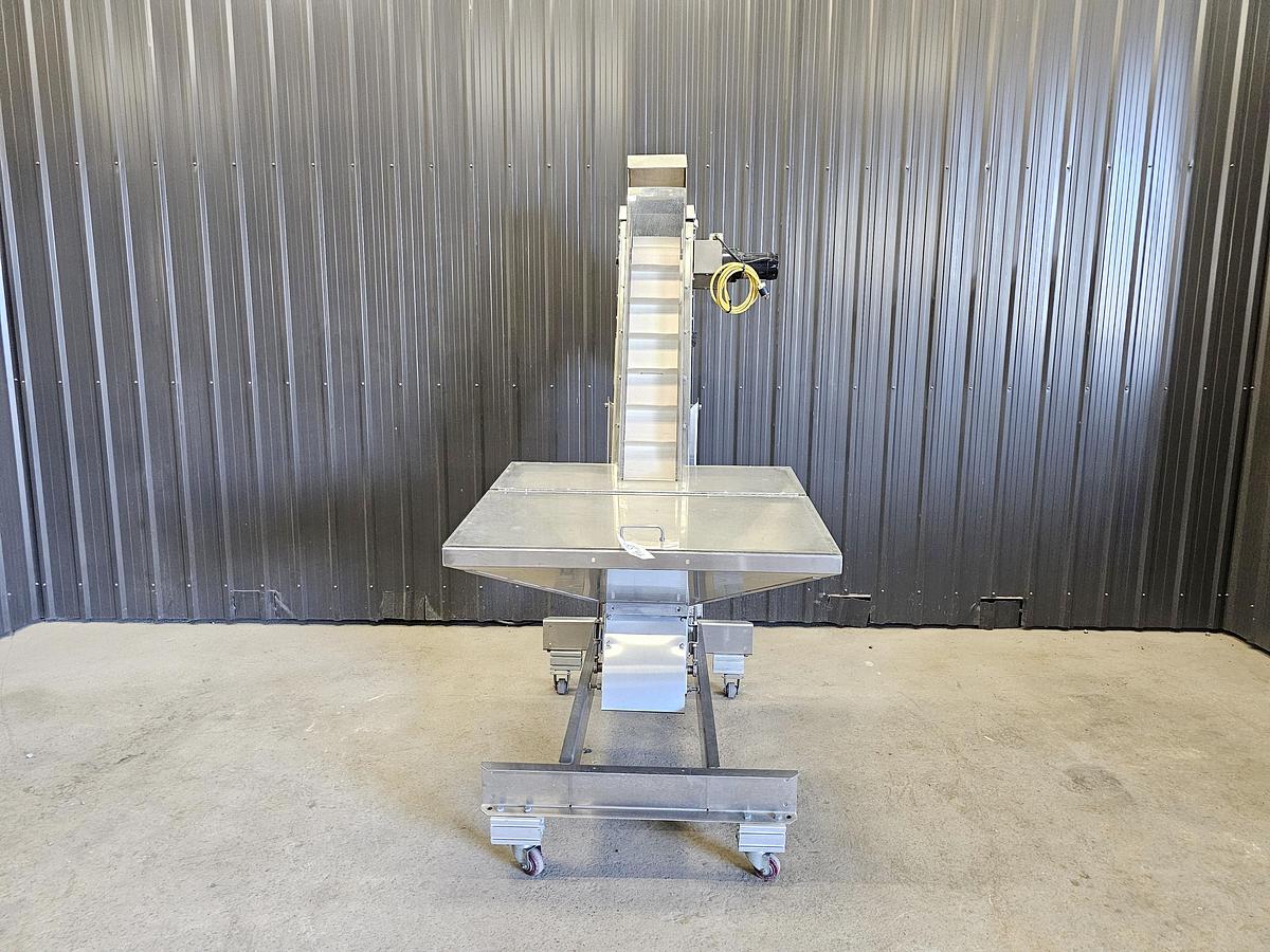 Used Heritage Global Auctions (Hagerstown MD) Lot 708 - Conveyor