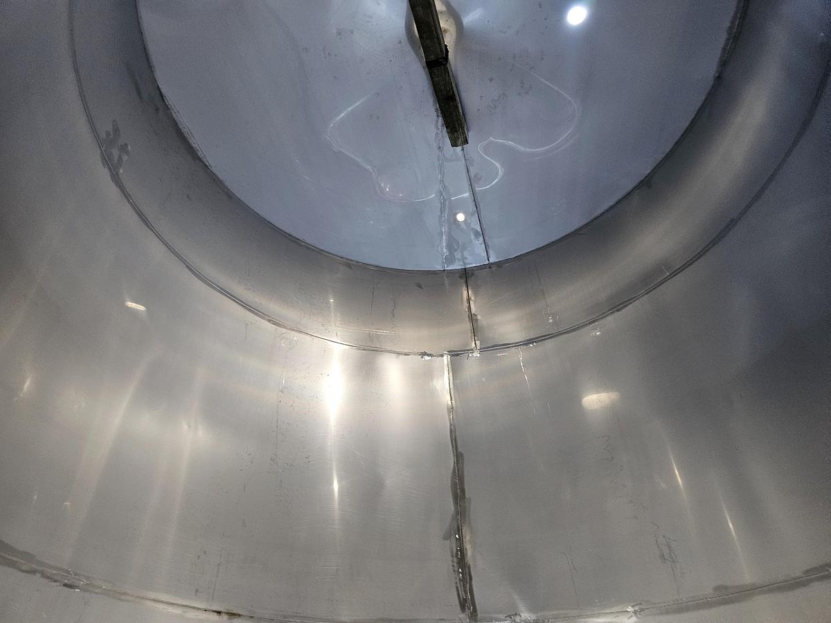 Used Used 3400 Gallon Stainless Steel Tank