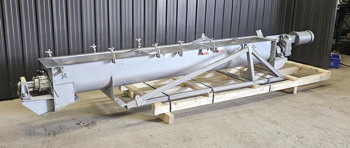 Used Harry Davis NY - Lot 424 - Hayes & Stolz Ribbon Conveyor