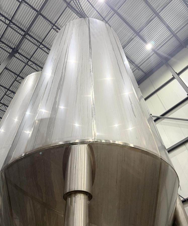 Used Used 18,492 Gallon Jacketed Tank (Reactor), 304 Stainless Steel
