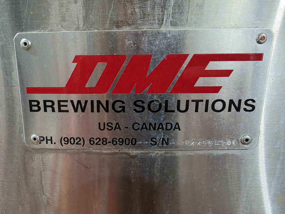 Used Used 4000 Gallon Jacketed Tank, 304 Stainless Steel